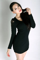 组图：宁丹琳走出“小雪”的稚气脱变性感