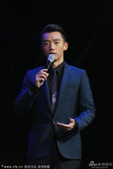 组图：非行助阵电影新焦点 郑恺力压赵又廷夺冠