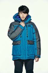 组图：韩星玄彬冬装写真 百变造型展型男本色