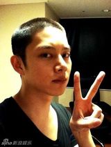 组图：SJ希澈出道8周年策划 与金希澈的2922天