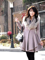  幻灯图：“山寨林志玲”与真身难辨 贡米为其颁奖