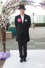 组图：陈豪陈茵媺预演婚礼 工作为先不急结婚