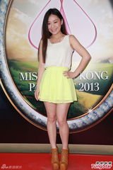 组图：港姐举行第一轮面试 候选佳丽水平参差