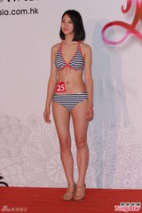 组图：亚洲小姐选拔深圳面试 选手身段招数各异