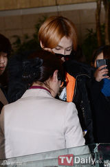 组图：韩团4minute与BTOB等赴日将开唱