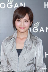 高清图：古天乐为新片学骑马 阿Sa(蔡卓妍)苏州自置厕所