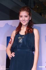 组图：吴千语坦承恋情结束 与林峰传绯闻不尴尬