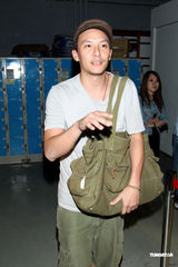 高清图：庾澄庆台北开唱 小S热情拥抱并送上蛋糕