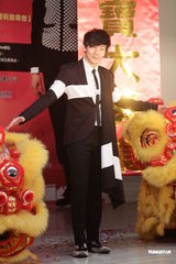 组图：林俊杰大方对Hebe示爱 为其写歌盼有合作