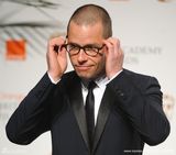 幻灯图：英国奥斯卡揭晓 《拆弹部队》胜《阿凡达》