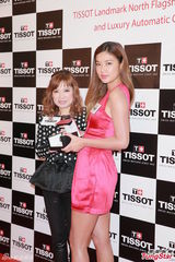 组图：乐基儿祝福前夫黎明新恋情:替他们开心