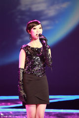 高清组图：青春美少女组合北京演唱会精彩图集