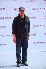 组图：莱昂纳多梁朝伟赵薇等齐聚青岛