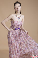 组图：熊黛林代言春装广告大片展清新魅力