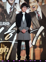 组图：KBS新剧制作发表会举行 裴勇俊朴振英等出席