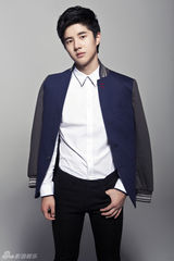 组图：刘昊然写真干净单纯 初涉荧屏备受好评