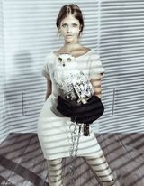 高清组图：匈牙利超模芭芭拉-帕尔文秋装写真