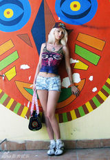 组图：乌克兰真人芭比瓦莱里娅300张美图集锦