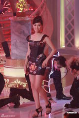 组图：2012港姐竞选现场 众佳丽热辣表演