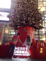 组图：众星欢乐庆圣诞 Angela可爱林志玲性感