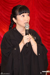 组图：陶晶莹录制现场庆生 坦言不打算再生老三