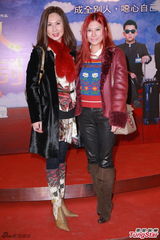 组图：《私人订制》香港首映 葛优劝观众别认真