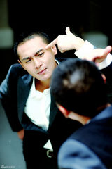 组图：刘冠翔最新写真 个性魅力完美呈现