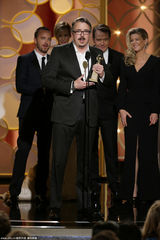 组图：71届金球奖揭晓 莱昂纳多首获喜剧类影帝