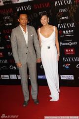 高清图：张雨绮与“富二代”男友亲密亮相芭莎盛典