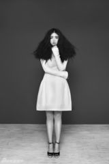 组图：蒋欣冬季写真大片尽显优雅气质