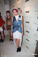 组图：范晓萱祝Makiyo再出发 透露暂无结婚计划