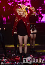 组图：Trouble Maker《MCD》夺冠 miss A惹火舞