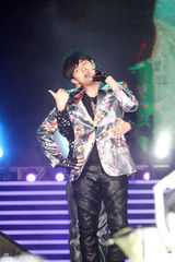 组图：林志玲献唱台北花博会 SHE与周杰伦接力开唱