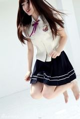 组图：白石麻衣精致面容如画 嘟嘴卖萌可爱