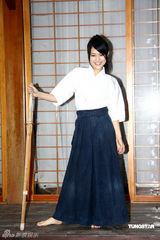 阿信跨刀为师弟导MV 日本女优苍井空任女主角 