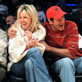 幻灯：贝克汉姆机场轻装现身 朱莉皮特外出就餐