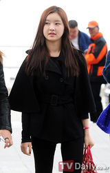 组图：韩团AfterSchool与Davichi赴智利公演