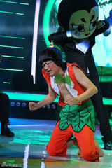 组图：包贝尔《大咖秀》再演葫芦娃PK王祖蓝