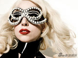 幻灯图集：Lady Gaga杂志写真 肉色内衣登封面 