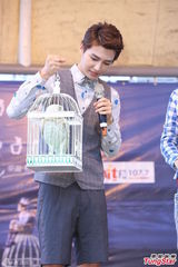 组图：炎亚纶视周杰伦为贵人 与初恋女友话题多