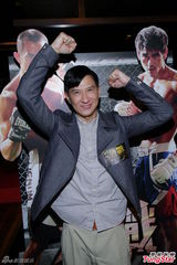 组图：《激战》计划拍续集 张家辉笑看追生报道