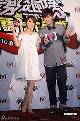 幻灯图集：罗志祥杨丞琳“音乐飙榜”同获最佳