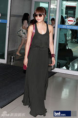 组图：河智苑赴北京参加第二届CGV中国文化贡献项目