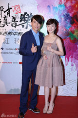 高清：众星闪耀榜中榜 韩庚随性蔡依林镂空透视