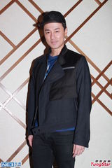 组图：佘诗曼苗侨伟林峰庆新剧杀青