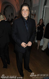 幻灯：《名利场》戛纳办派对 洛佩兹邓文迪争艳