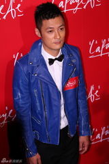 组图：奥黛丽塔图现身活动 郭富城张智霖拼帅