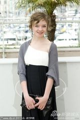 幻灯图集：《你是我的欢乐》记者会 女主角清新亮丽