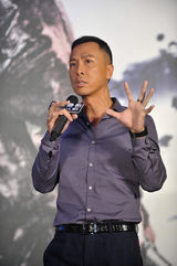 组图：《特殊身份》发布会 甄子丹澄清谣言