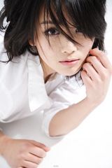 高清组图：曹曦文清新气质写真 展现简约之美